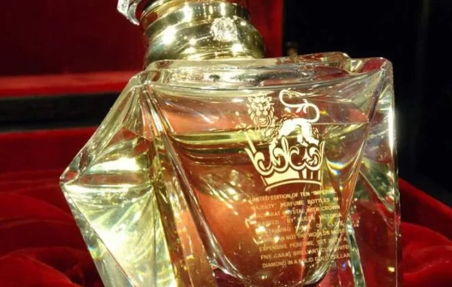 Imperial Majesty de Clive Christian – Explorando o Mundo dos Perfumes de Luxo